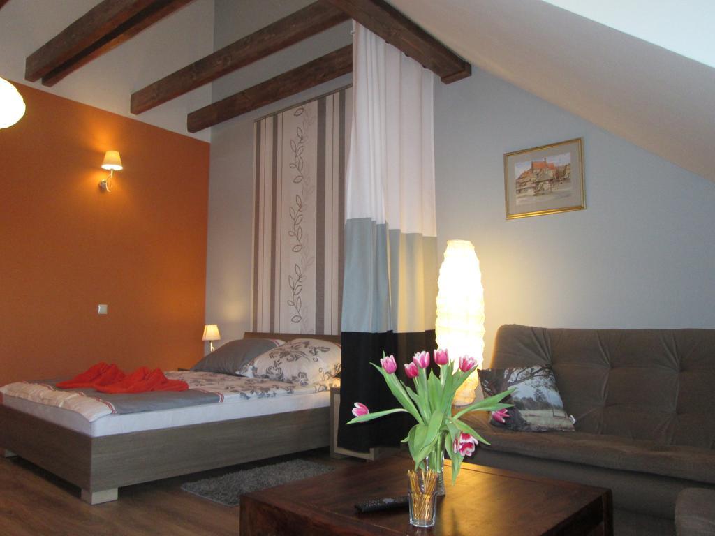 Apartamenty Przy Farze Kazimierz Dolny Rom bilde